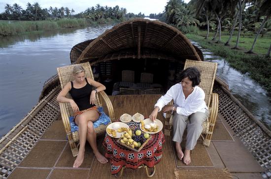 houseboat on backwaters canals kerala india 550nw 546712bj